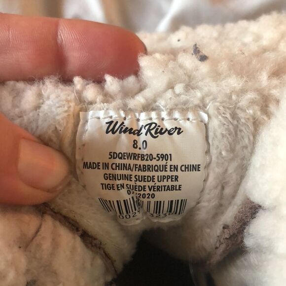 Wind River | Cozy Cabin Sherpa Lined Boots - Picture 6 of 6